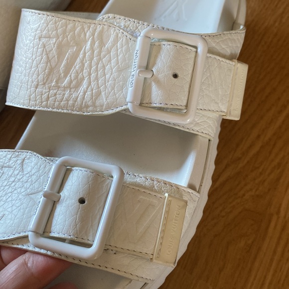 Louis Vuitton Mirabeau line slide sandals - Picture 14 of 17